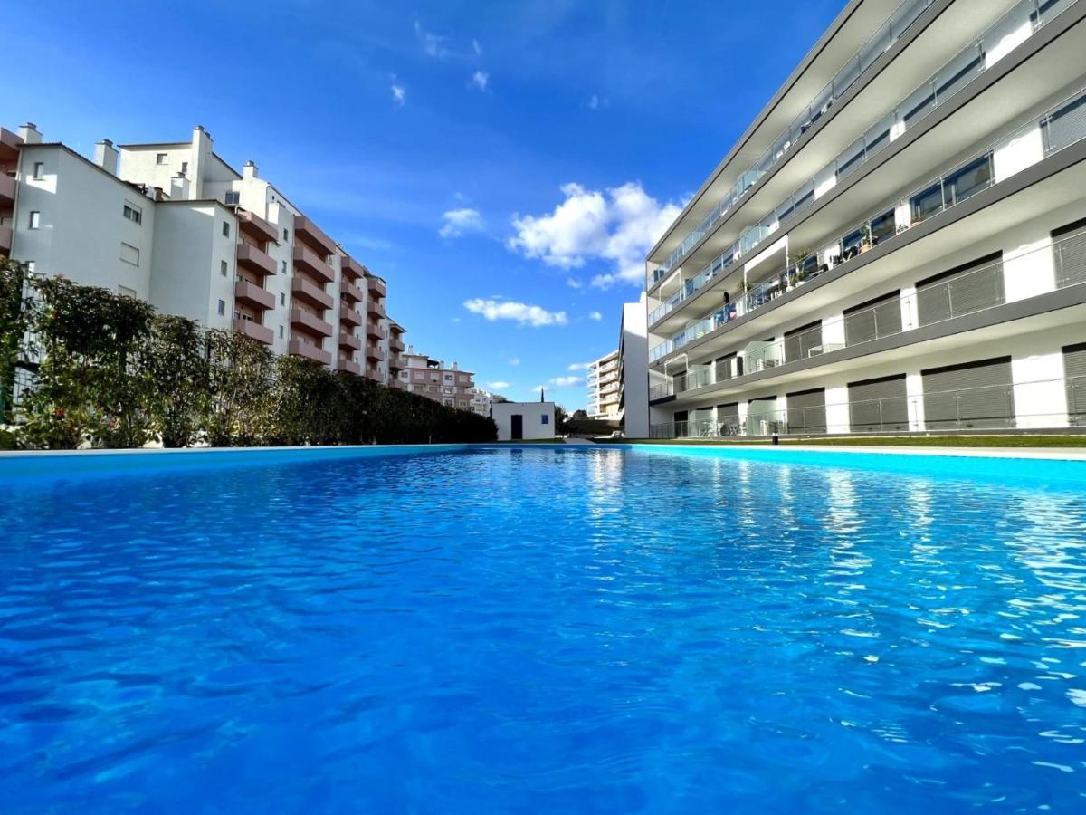 Praia Da Rocha Twins 2 With Pool By Homing Portimão Exterior foto